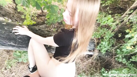 Незнакомка в папоротнике