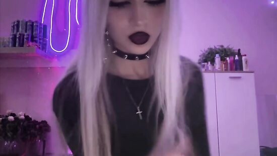 Кто-нибудь трахните меня в наручниках