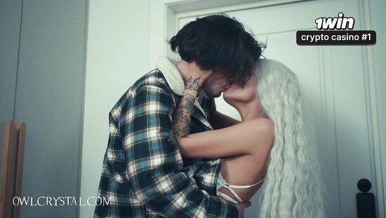 Охота на Кристал в ночь Хэллоуина