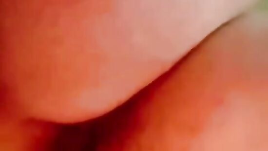 Лижу киску шлюшке