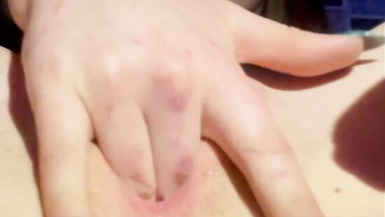 Подруга кайфует