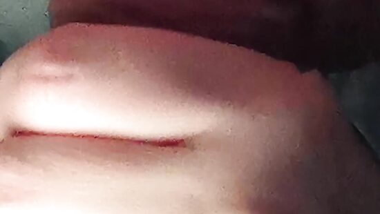 Посасывает