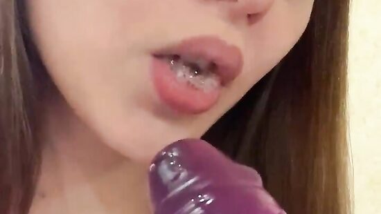 Тренировочка минета)))