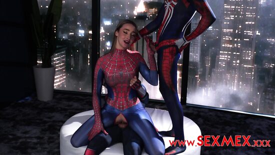 Спайдер-гёрл: Наполняясь героизмом