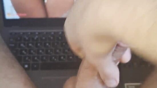 Просмотр порно.