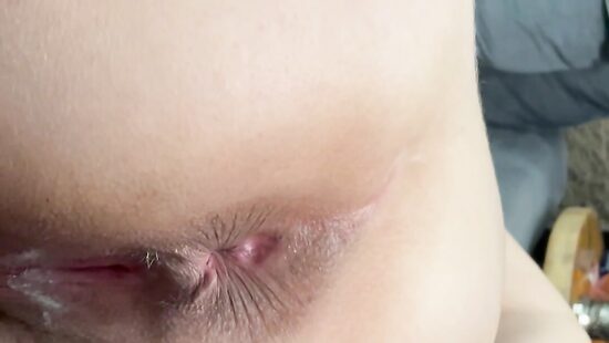 Дрочу жене на жопу