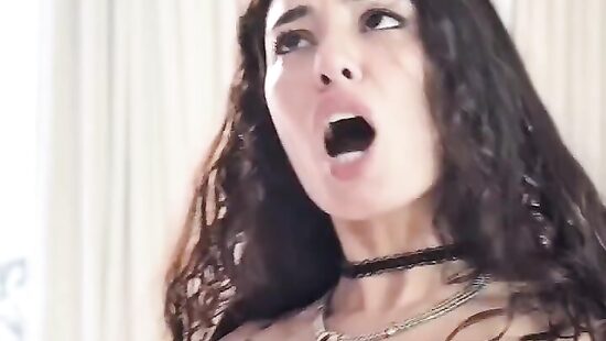 Так взбивают пюрешку в столовой