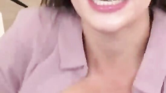 Вот тебе и торчащие сиськи