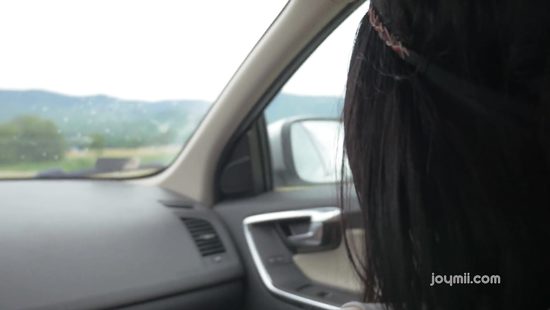 Узкоглазая автостопщица соблазнила водителя и дала в письку в гостинице