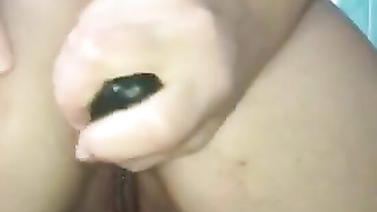 Анальный фистинг огурцом!