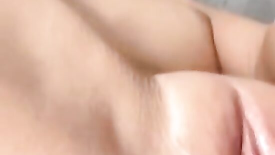 В одиночестве развлекаюсь