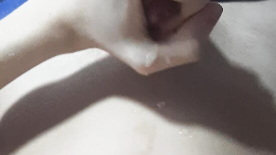 Случайно кончил)