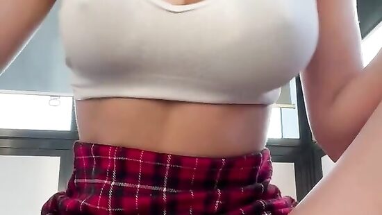 У девахи грудяхи - мой размер, я от девахи в ахуе