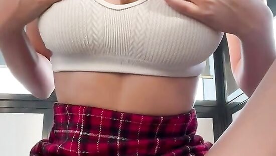 У девахи грудяхи - мой размер, я от девахи в ахуе