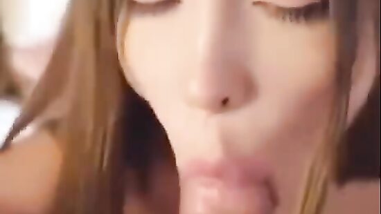 А вы и дальше ешьте свои протеины