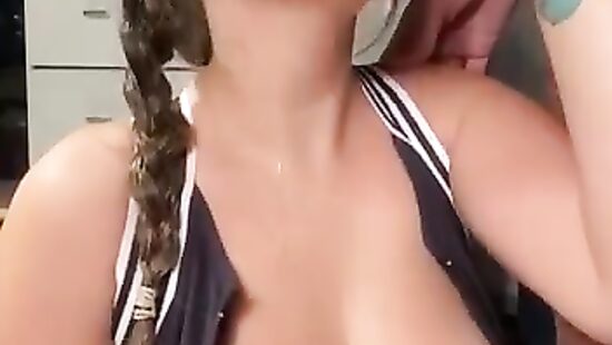 От мошонки на лицо всё идёт заподлицо