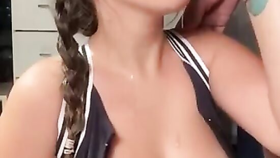 От мошонки на лицо всё идёт заподлицо