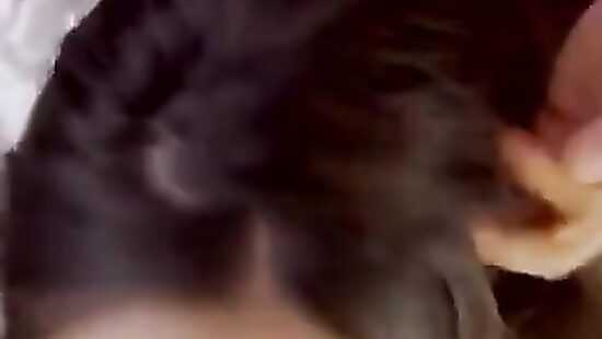 Кто-то жарит, кто-то масла подливает