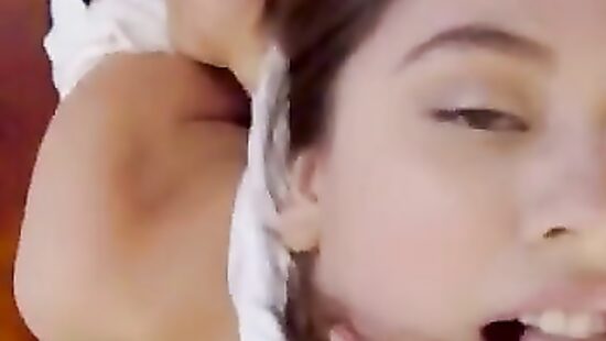 Кто-то жарит, кто-то масла подливает