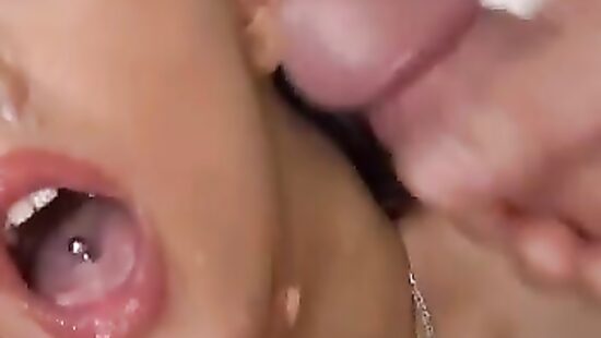 Сыграть в снежки весной? Запросто!