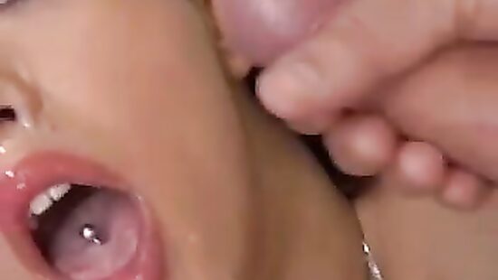 Сыграть в снежки весной? Запросто!