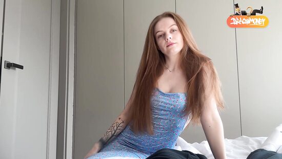 Тонкое платье мачехи