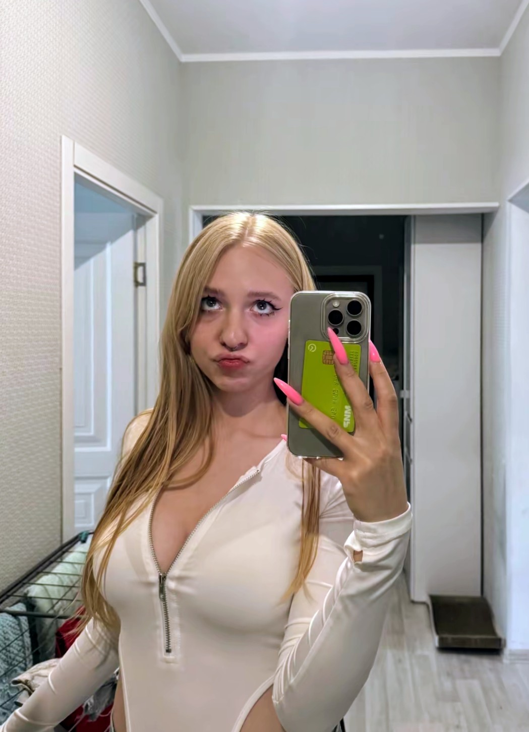 Прикрепление